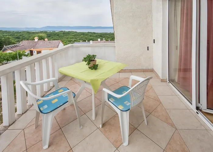 Apartment Apartments With Parking Space Njivice, Krk - 5427