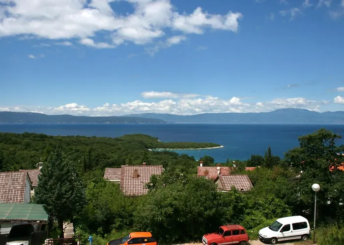 Apartman With Parking Space Njivice, Krk - 5427 *